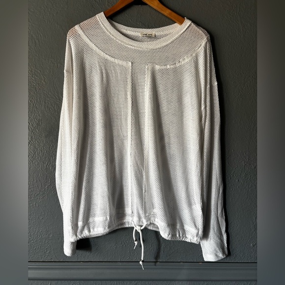 Tribal Tops - Tribal White Mesh Pullover Crewneck Tie-Hem Long Sleeve | Size L